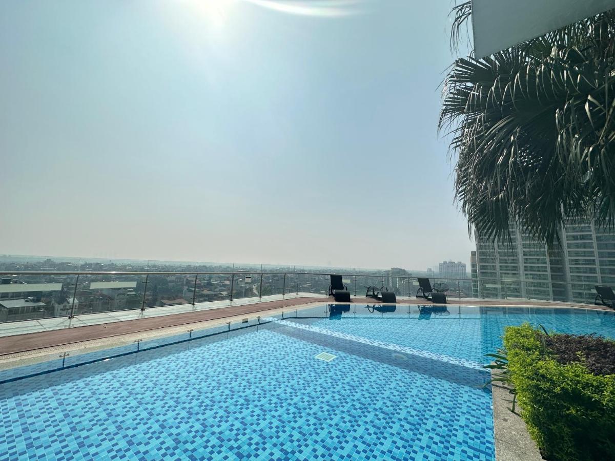 Westlake Homestay Hanoi - D'Le Roi Soleil Buitenkant foto
